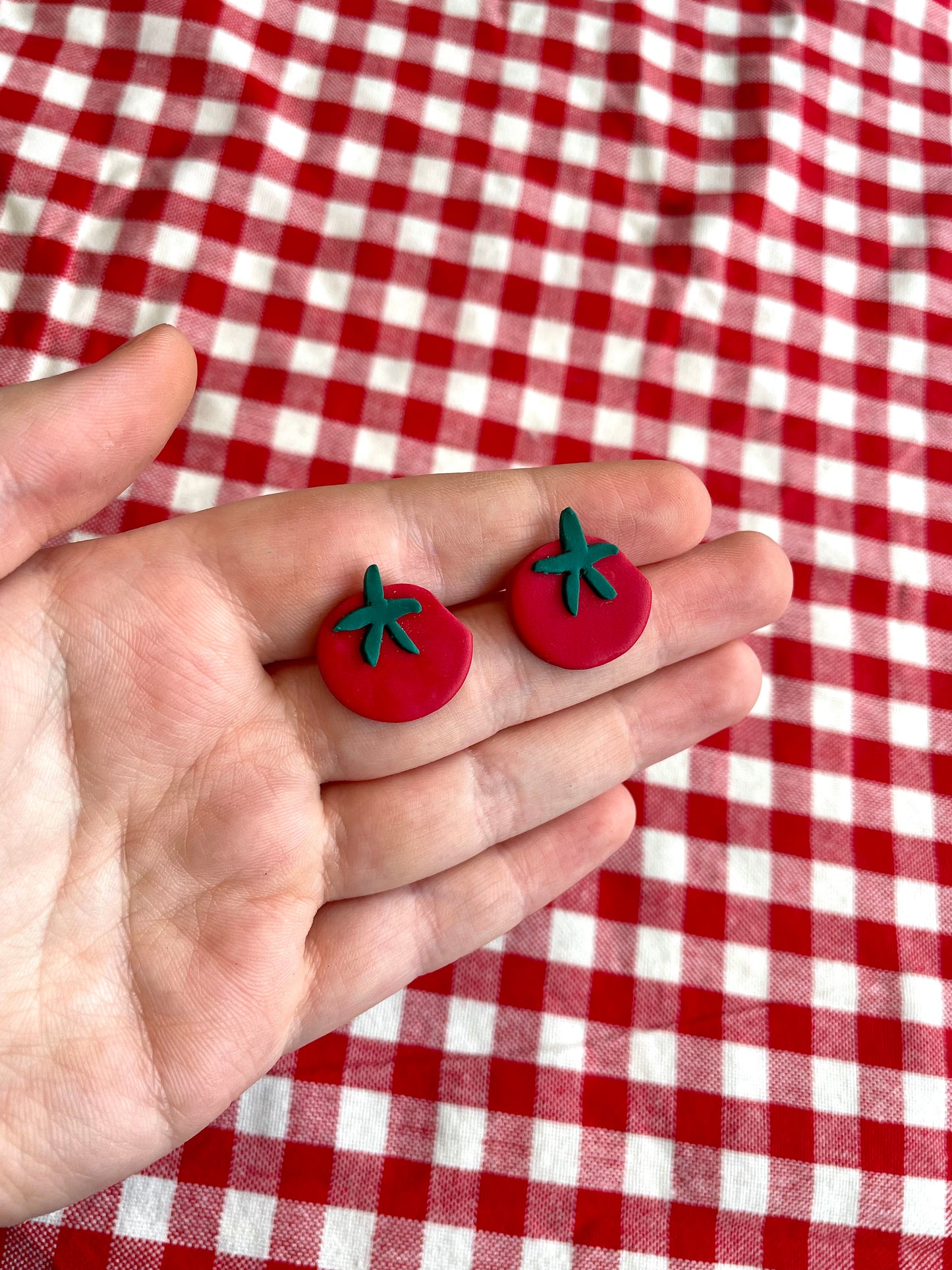Small Tomato Studs