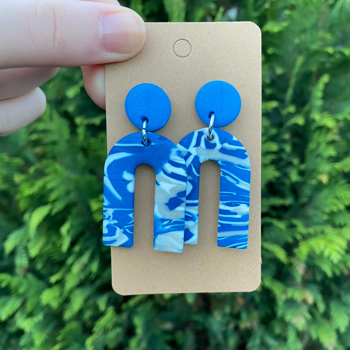 Blue, White, Pearl Marbled Arch Stud Earrings