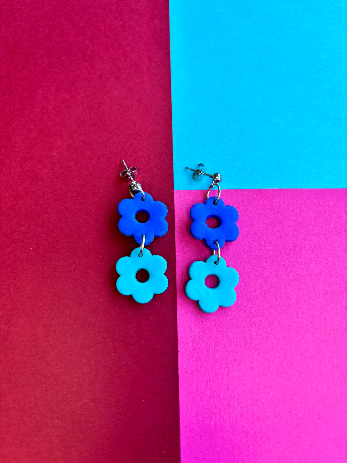 Two Tone Dainty Flower Earrings