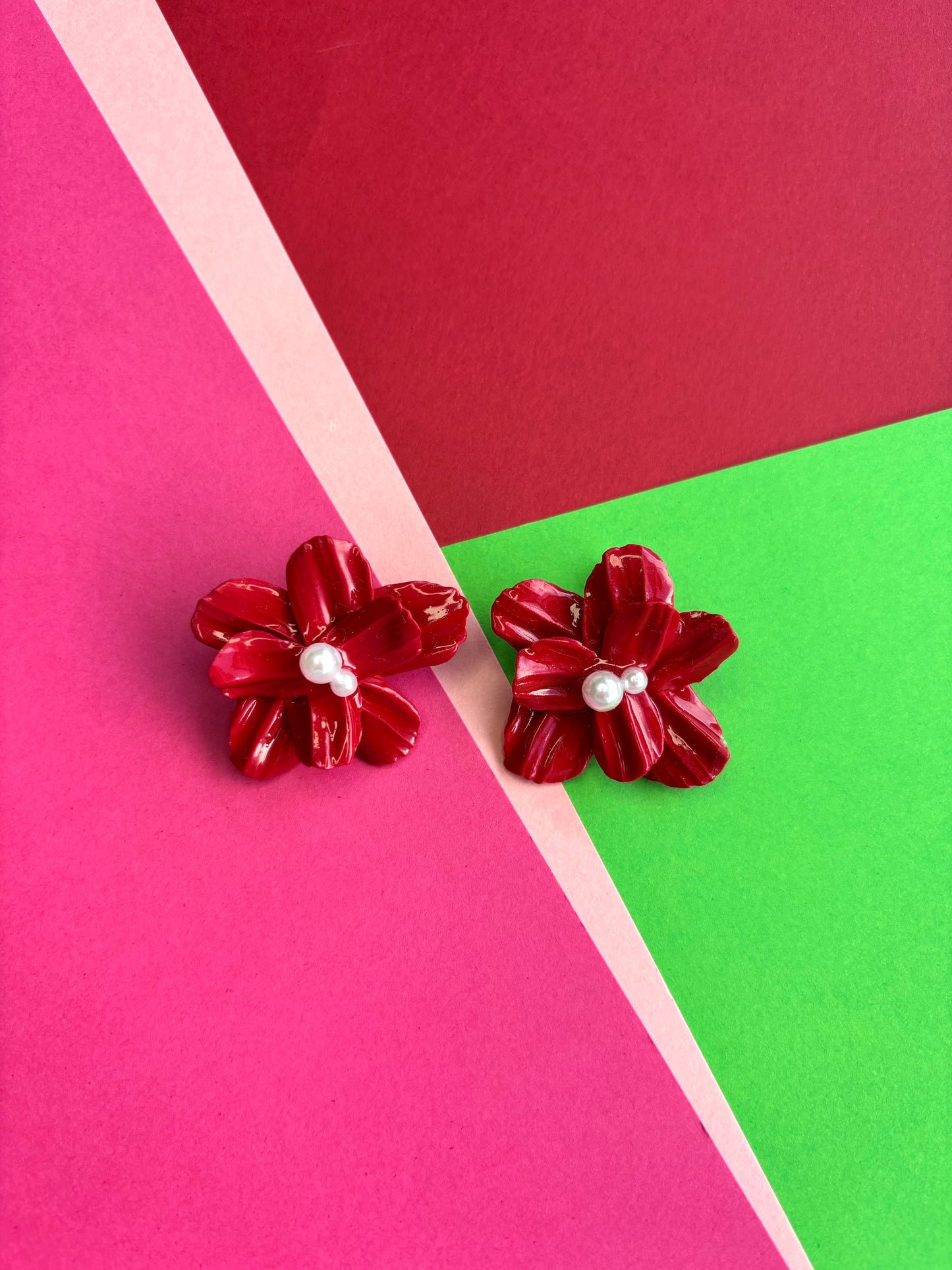 Red Pearl Flower Studs